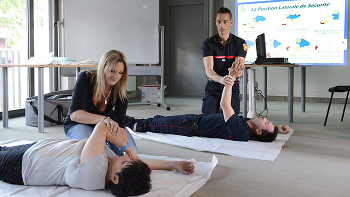 Semaine des gestes qui sauvent : formation caserne des pompiers de Gerland - 1 